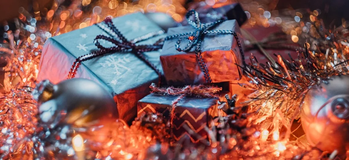 Podświetlane obrazy na Boże Narodzenie — rozświetl swój dom